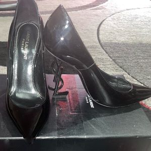 SOLD - Saint Laurent Opyum patent heels